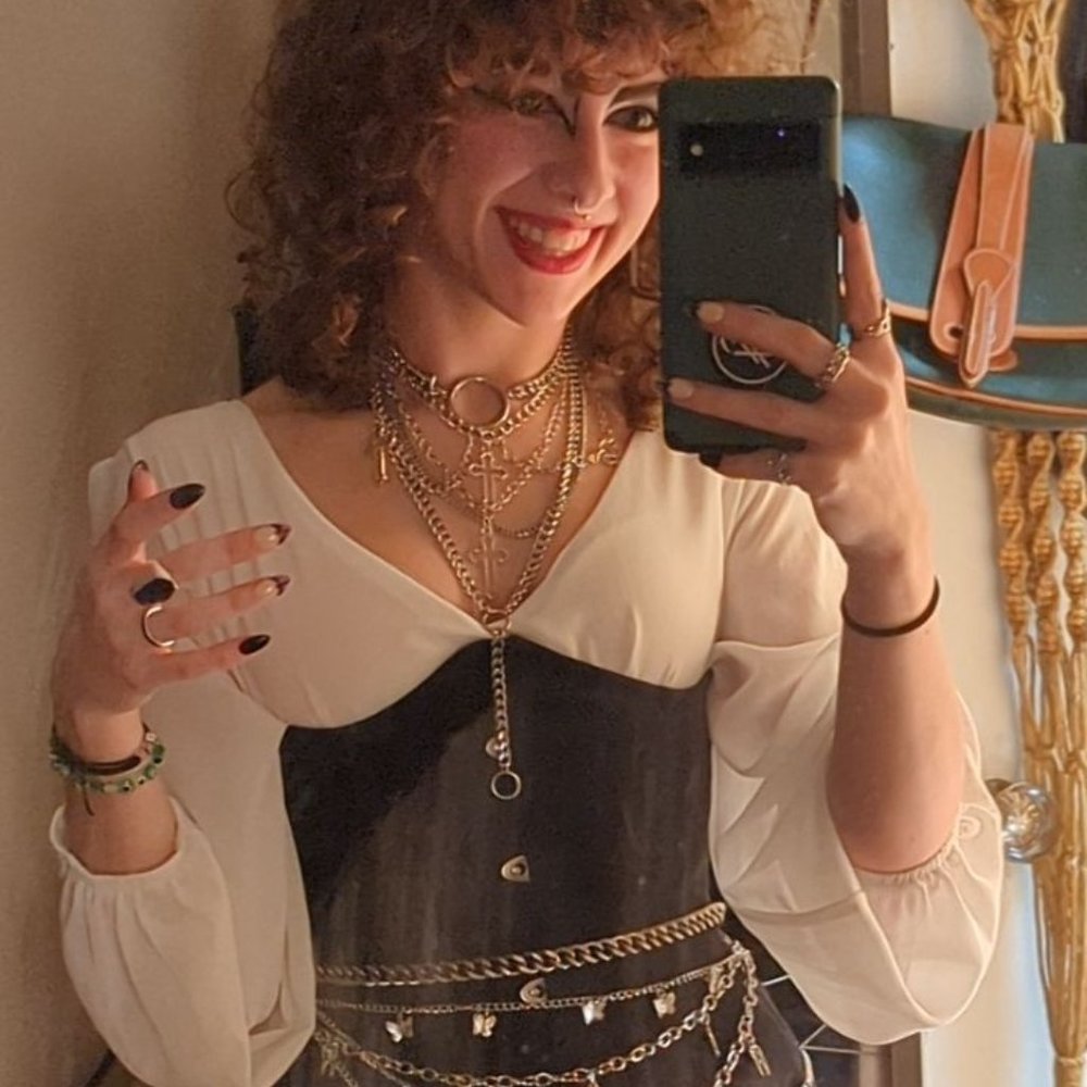 Meet your Posher, Amanda